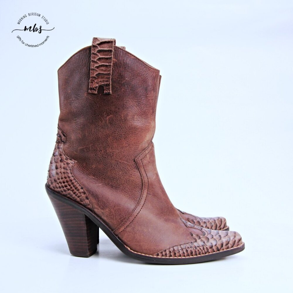 Penny Loves‎ Kenny Ranger Croc Western Heeled Leather Boots Brown Women 7.5